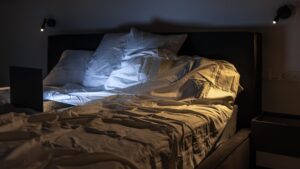 berapa watt lampu untuk kamar 3x3